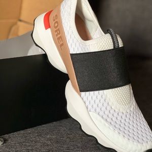 BRAND NEW IN BOX Sorel Tennis Shoe